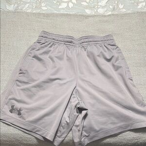 Under Armour Men's Light Gray Athletic Shorts